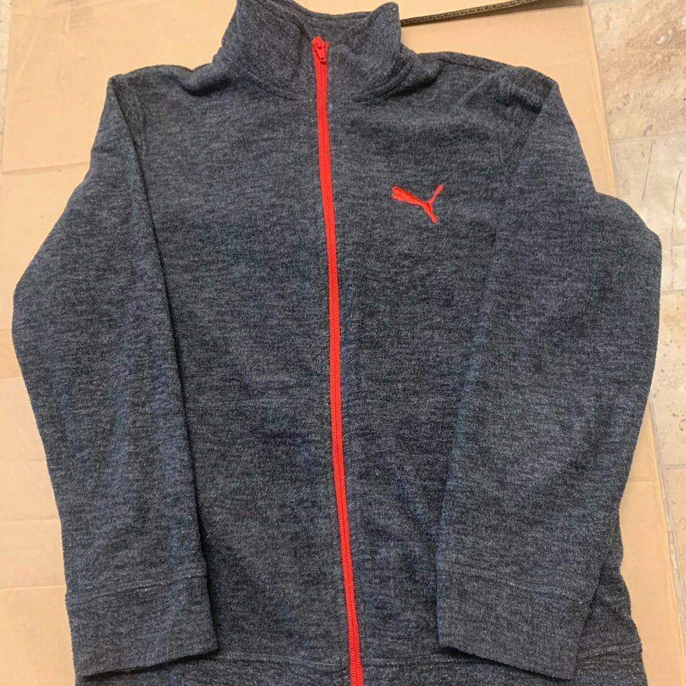 Kid's puma sweater